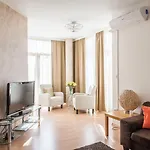 Feng Shui Wellness Apartmanhaz Heviz Apartment