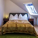 Feng Shui Wellness Apartmanhaz Heviz Heviz