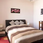 Apartment Feng Shui Wellness Apartmanhaz Heviz *
