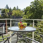Apartment Feng Shui Wellness Apartmanhaz Heviz Heviz