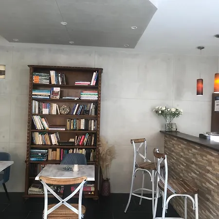 Διαμέρισμα Feng Shui Wellness Apartmanhaz