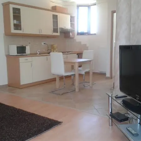 Feng Shui Wellness Apartmanhaz Heviz Apartment Heviz