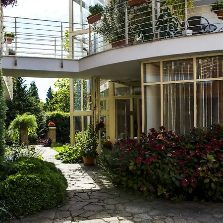 Feng Shui Wellness Apartmanhaz Апартаменты Хевиз