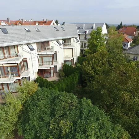 Апартаменты Feng Shui Wellness Apartmanhaz Хевиз