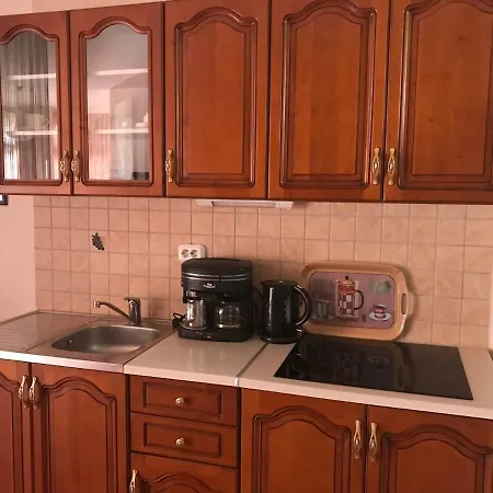 Feng Shui Wellness Apartmanhaz Heviz