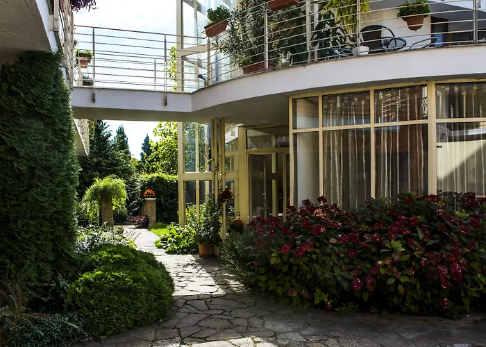 Feng Shui Wellness Apartmanhaz Heviz Apartment Heviz